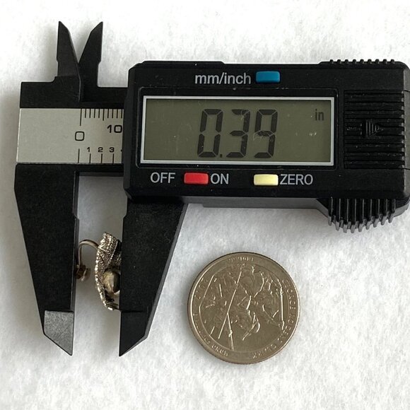 VTG Sterling Silver 925 Dainty 0.67" Textured Leaf Ball Screw Back Earrings - Picture 16 of 16